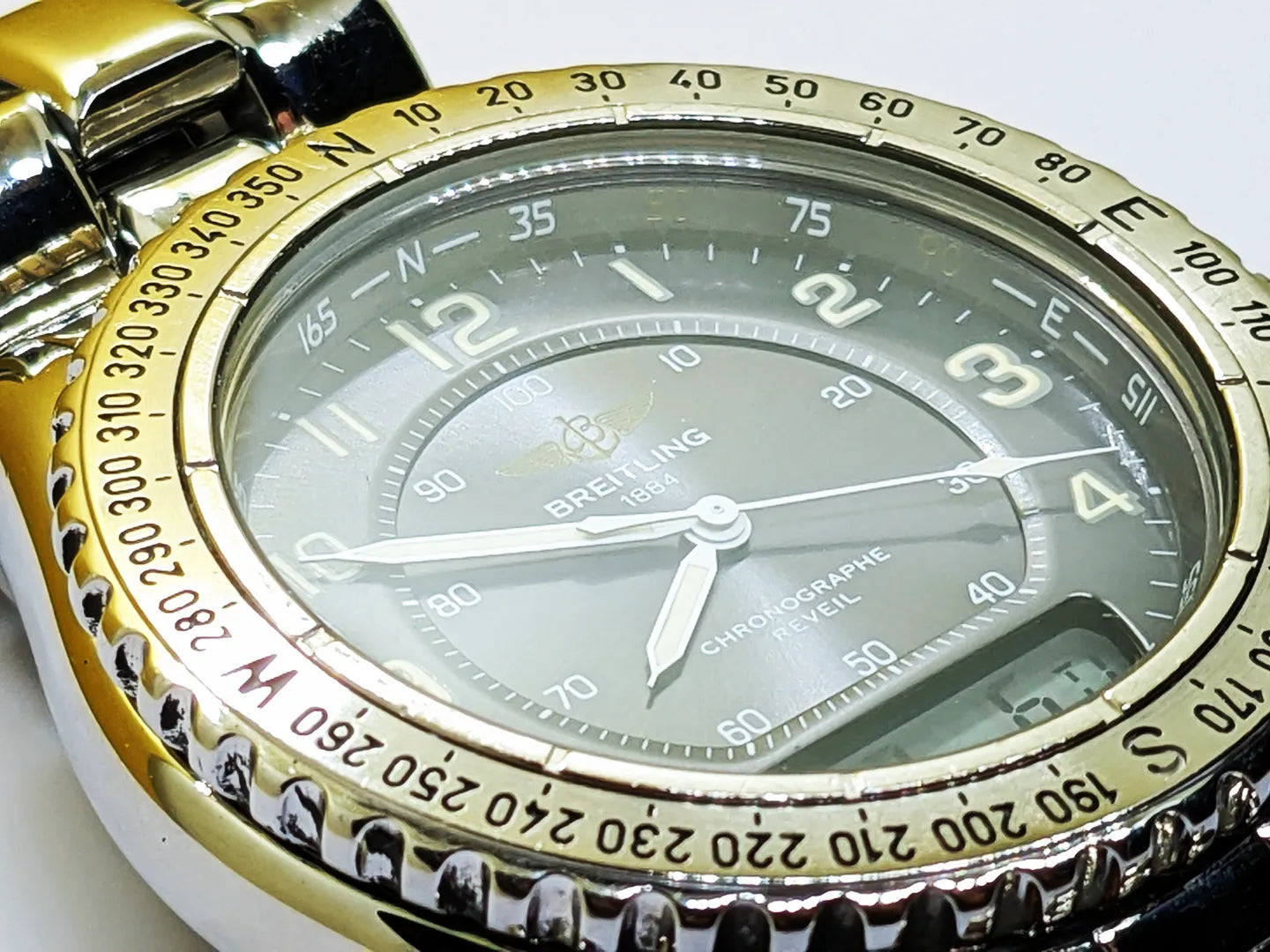 Brietling Reveil Chronograph - Ref: A51035