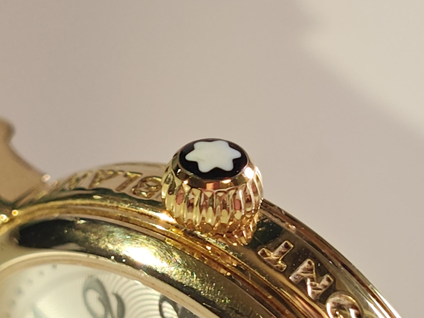 Montblanc Meisterstück - 18k Yellow Gold Ref: 7020