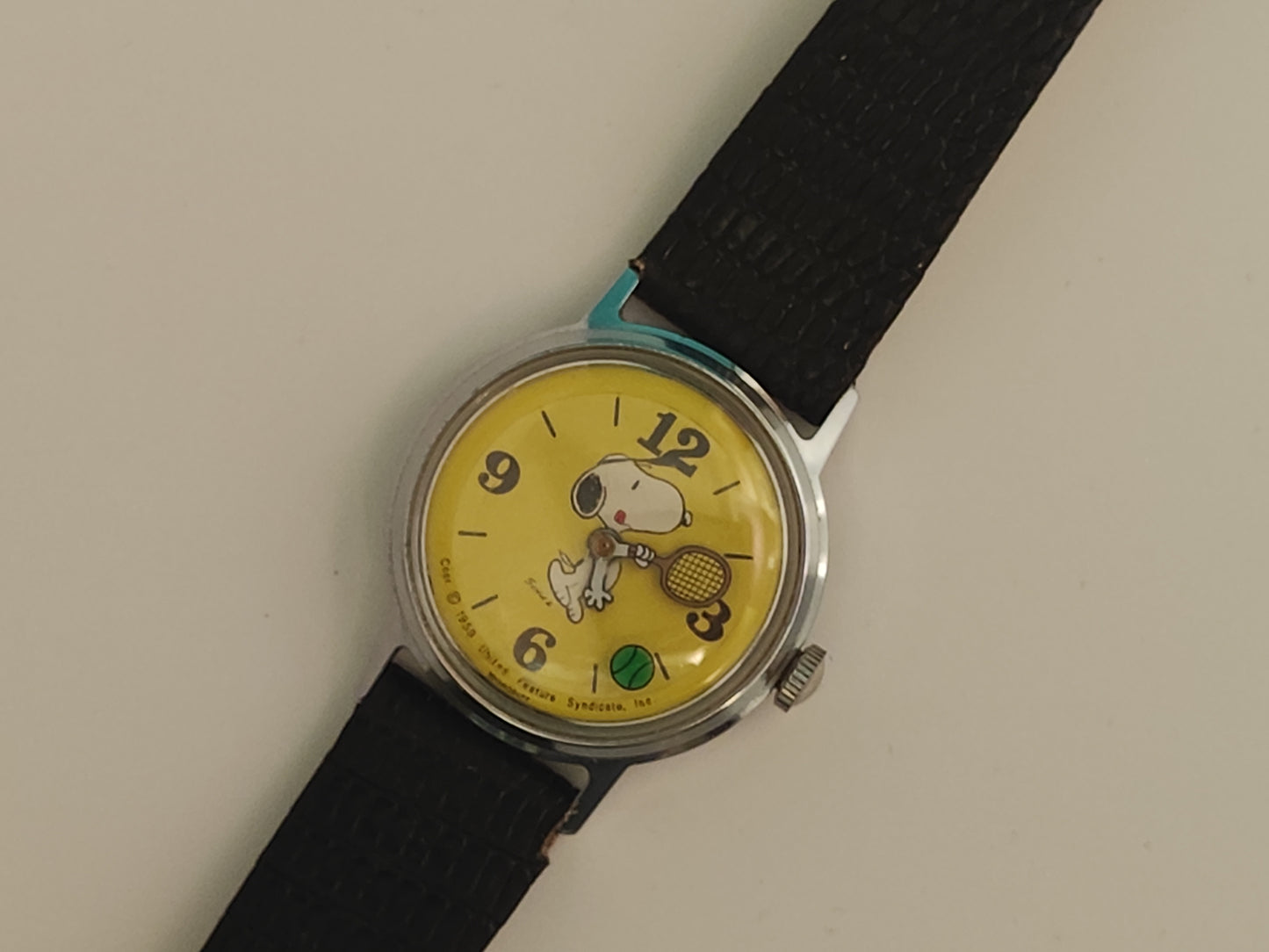 1960's Timex Snoopy 'Mystery Seconds' - 31mm