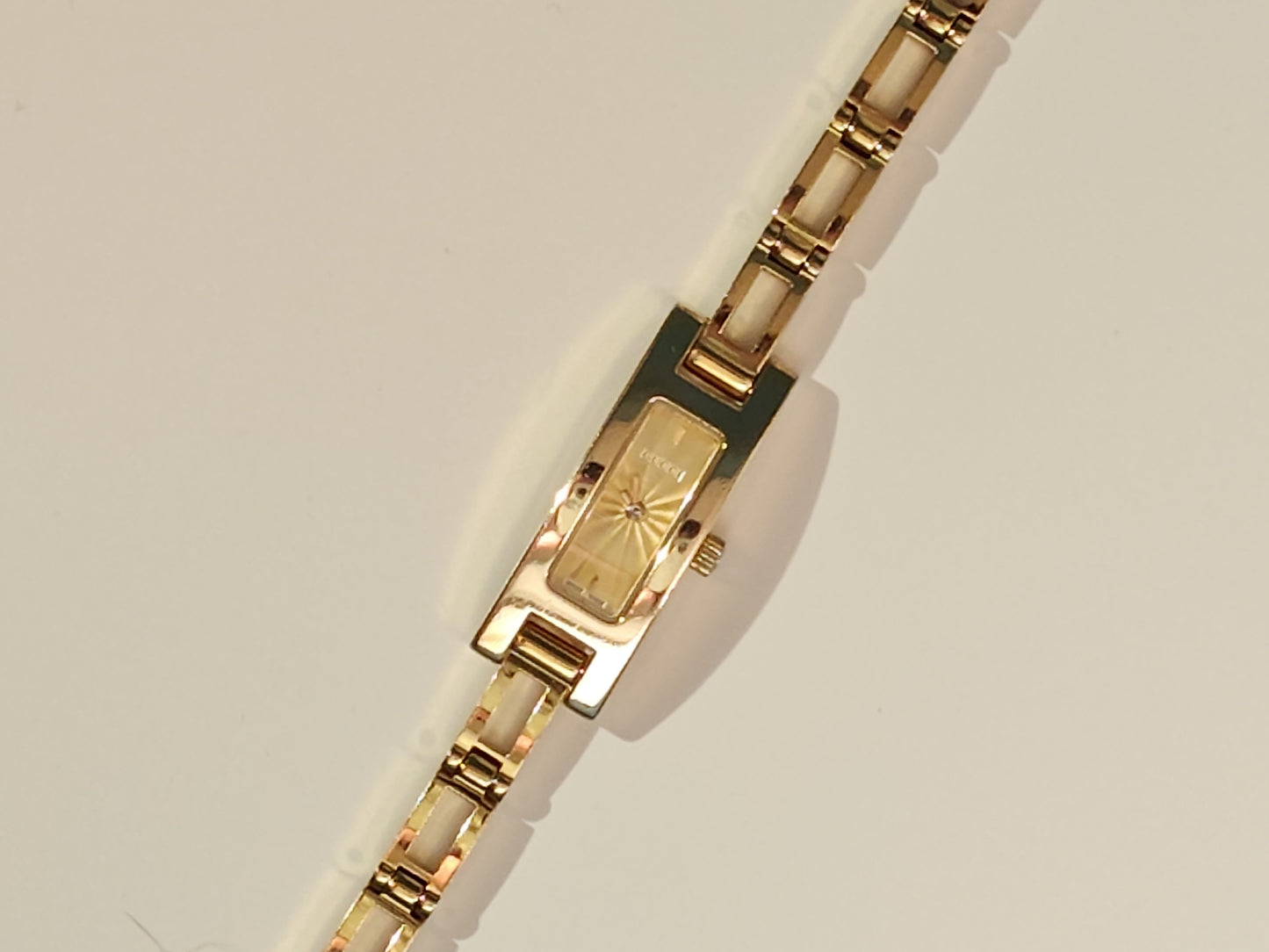 Gucci 3000 Series - Ref: 3900 L